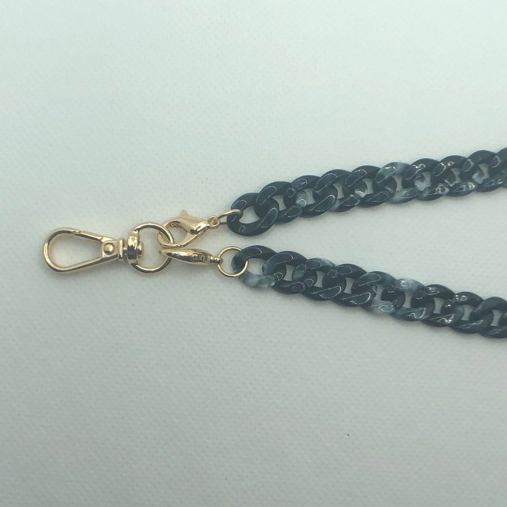 MULTI- PURPOSE CHAIN